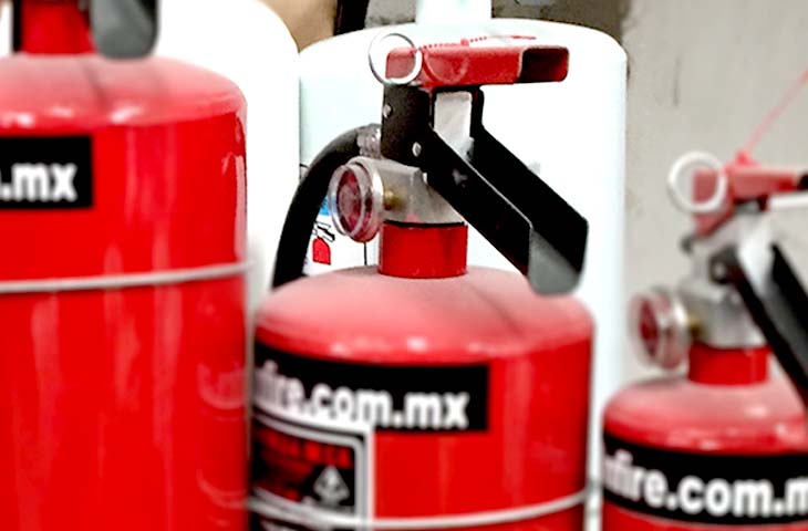 Recarga y mantenimiento de extintores